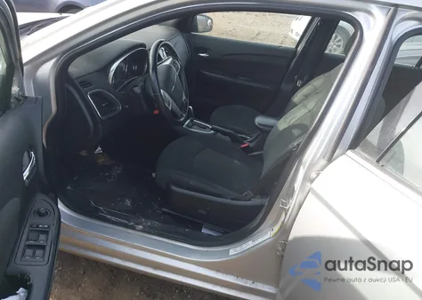 2011 Chrysler 200 Touring from USA, damaged, VIN 1C3BC1FB8BN532864